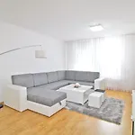 Slani San * Tuzla