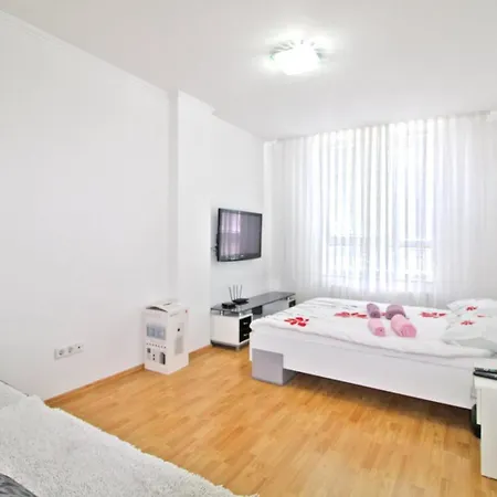 Slani San Tuzla