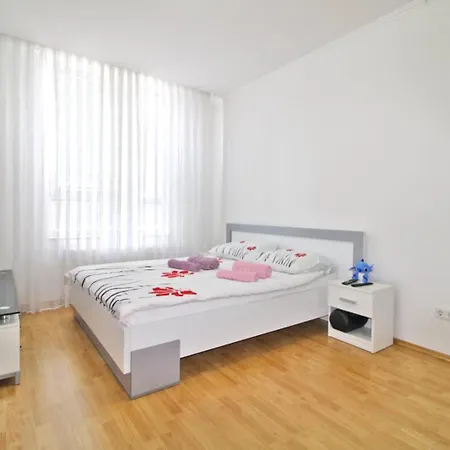 Daire Slani San Tuzla